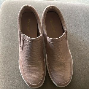 Wanted Womens Sneaker
